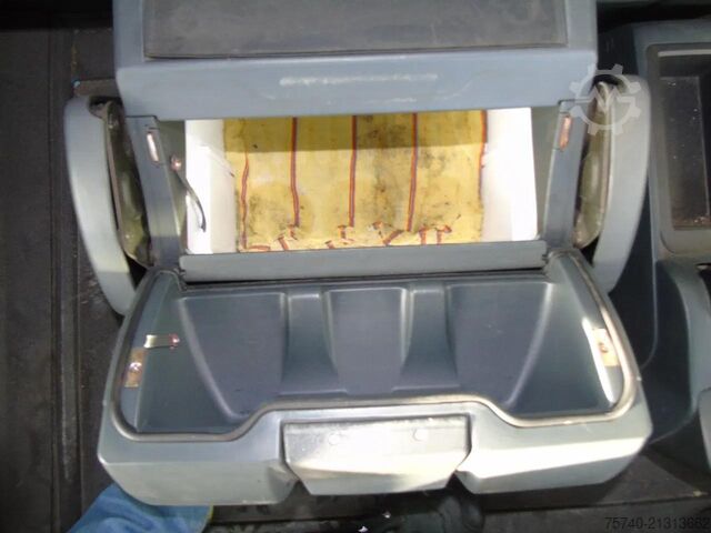 Box body MAN TGA 18.400 + combi + lift + euro 5 + 2.70