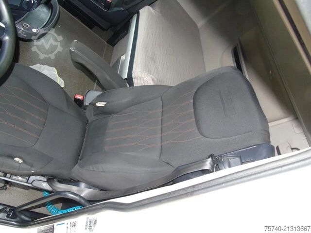 Estándar-SZM DAF XF 106.480 + EURO 6 + SPOILER