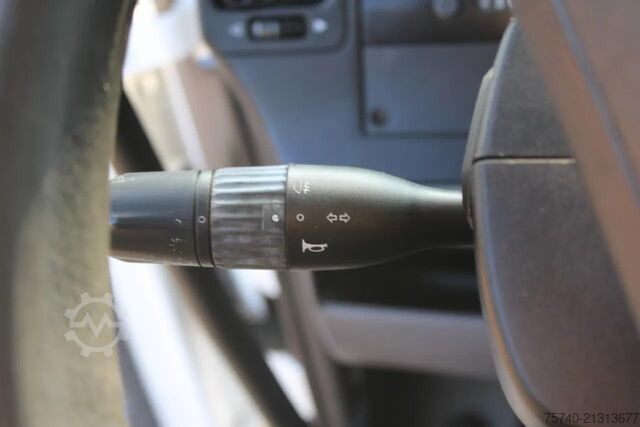 Cisterna Renault Midlum 250 + 2 COMP + 6180liter + euro 2 + manual