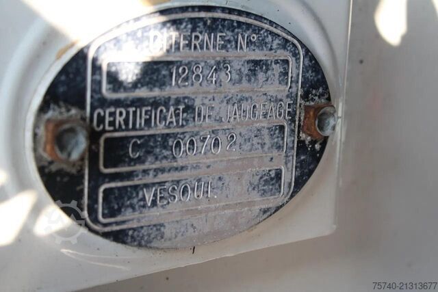 Cisterna Renault Midlum 250 + 2 COMP + 6180liter + euro 2 + manual