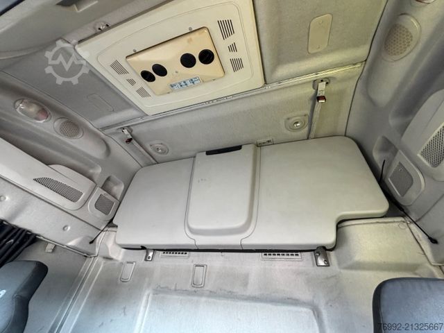 標準トラクターユニット IVECO STRALIS 460 EEV