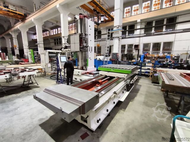 เครื่องคว้านโต๊ะ TOS VARNSDORF WHN13-CNC