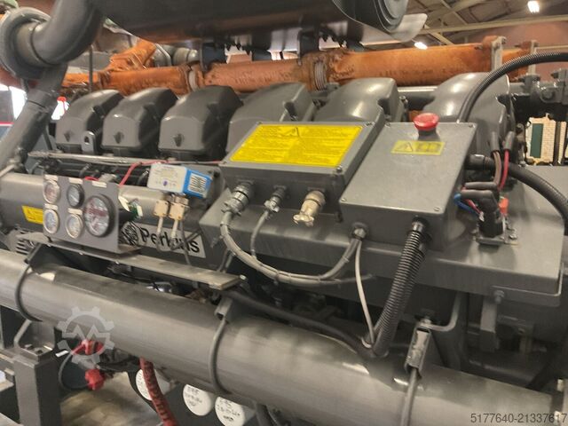 Moteur Perkins 4012TAG1A, 1300KVA, Low standby hours. Complete...