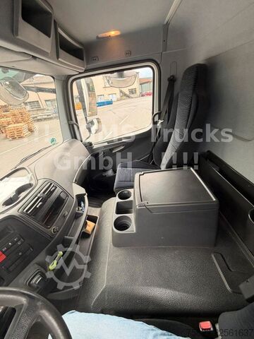 Caminhão frigorífico MERCEDES-BENZ Atego 1324 / TK -25 Lemberet / load 5,5ton