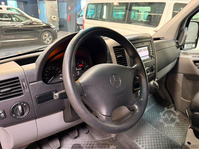 Kleinbus MERCEDES-BENZ Sprinter Kombi L2-H2 9 Sitze Klima Standh 1.Hand