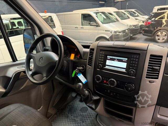 Kleinbus MERCEDES-BENZ Sprinter Kombi L2-H2 9 Sitze Klima Standh 1.Hand
