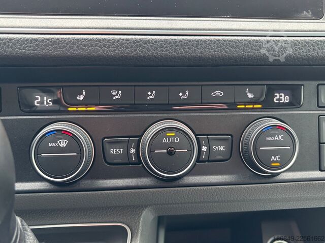 Autocaravana VW Grand California 680 2,0TDI-177 LED + ACC 1. Hd.