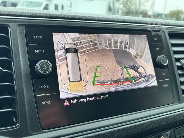 Autocaravana VW Grand California 680 2,0TDI-177 LED + ACC 1. Hd.