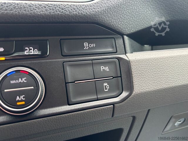 Autocaravana VW Grand California 680 2,0TDI-177 LED + ACC 1. Hd.