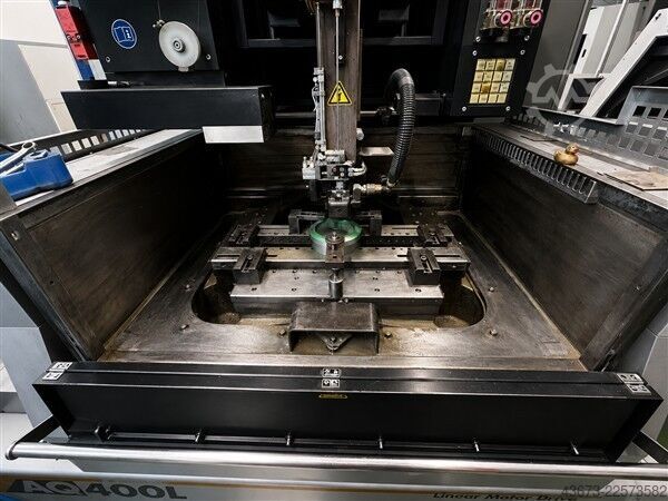 Дротяні електроерозійні верстати / EDM Sodick AQ 400L