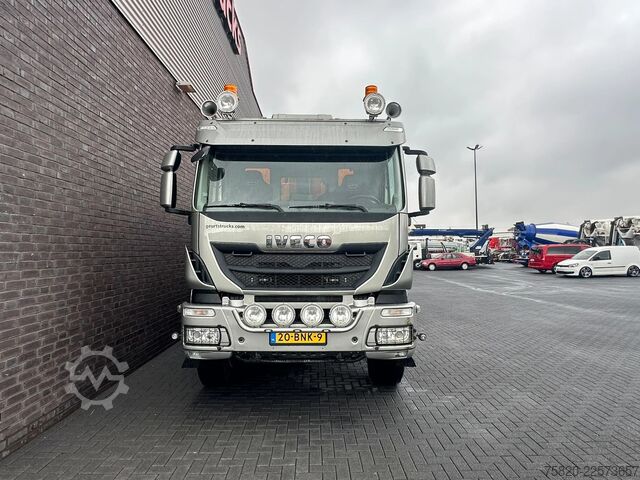 Avfallsbil Iveco Trakker 500 10X4  KIPPER/TIPPER./PIET RUIZEVELD...