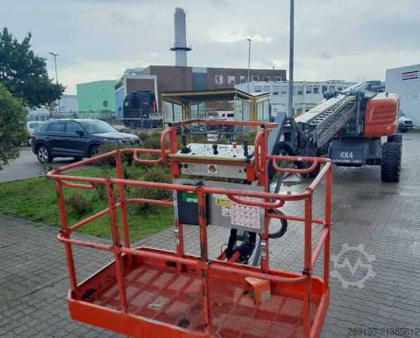 Platforma teleskopike e artikuluar Skyjack SJ 85 AJ Diesel 27,91 m