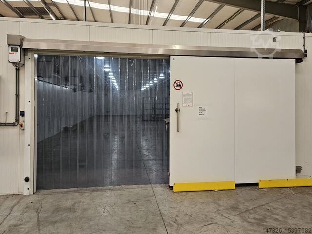 CO2 स्थापना और शीत कक्ष BITZER CO2 installation & cold room