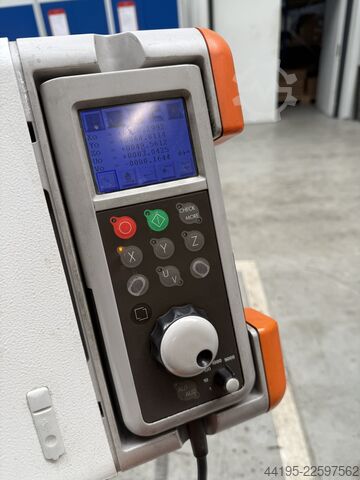 Máquina de corte por fio +GF+ AgieCharmilles CUT 1000