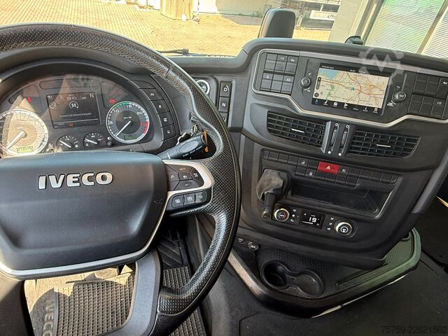 Tentinė platforma sunkvežimis Iveco S-Way 260SY48 Pritsche 9.60m mit Plane