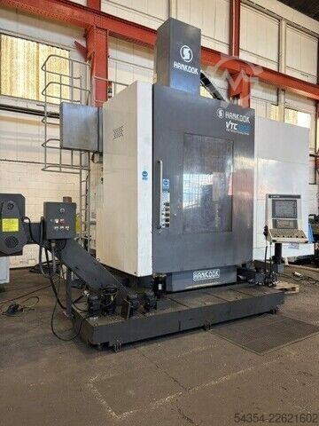 Máy tiện đứng và phay CNC loại ram Hankook VTC-160E