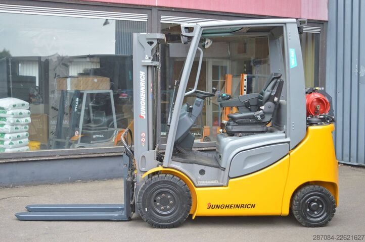 Empilhador Jungheinrich TFG 316s