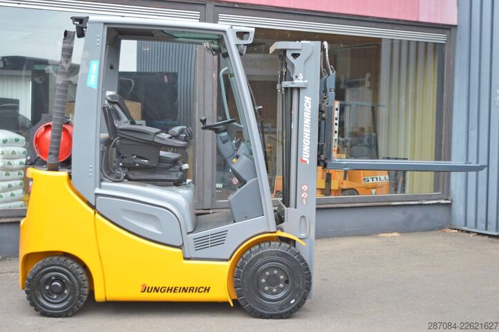 Empilhador Jungheinrich TFG 316s