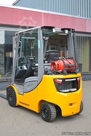 Empilhador Jungheinrich TFG 316s