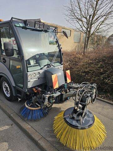 Veegmachine Hako Citymaster 2200