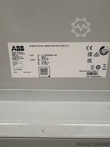 Valdymo blokas ABB ACS880-37-0210A-7+B055+E205+H353+V112