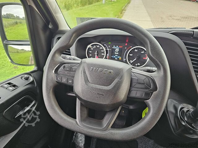 Plataforma de carga IVECO DAILY 35C14  Open-Laadbak