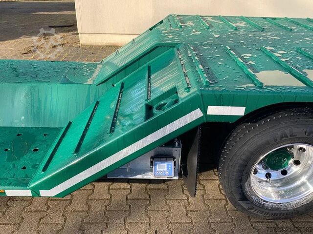 低装载机 PAVIC 2-Achs Forstmaschinen Tieflader Typ: STLT2Z 2-A...