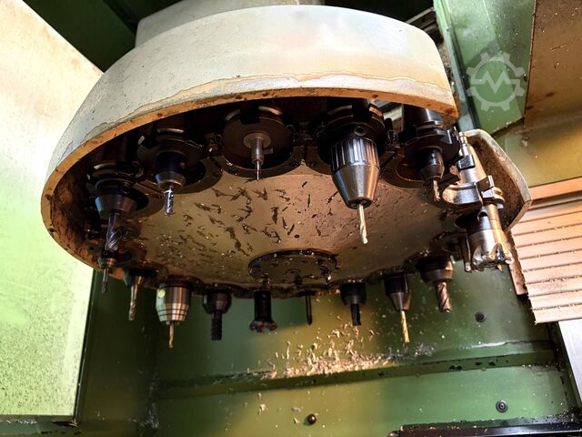 Trung tâm gia công đứng CNC KONDIA B 500