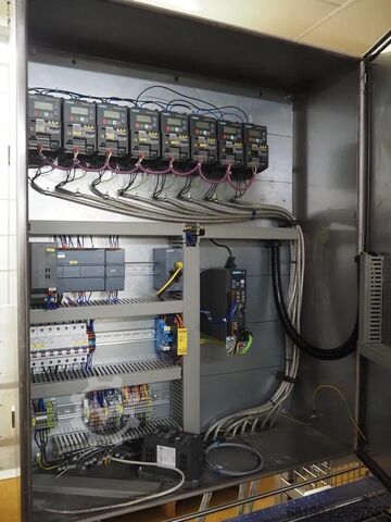 Linha de enlatamento (até 2000 latas/h) Handtmann / Stiller VF830+Verbufa+STA2000