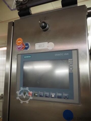 Linha de enlatamento (até 2000 latas/h) Handtmann / Stiller VF830+Verbufa+STA2000