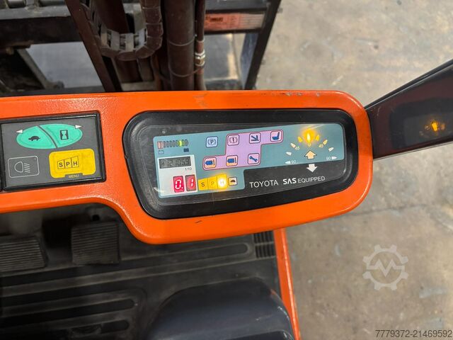 Gaffeltruck Toyota 7FBEST 13