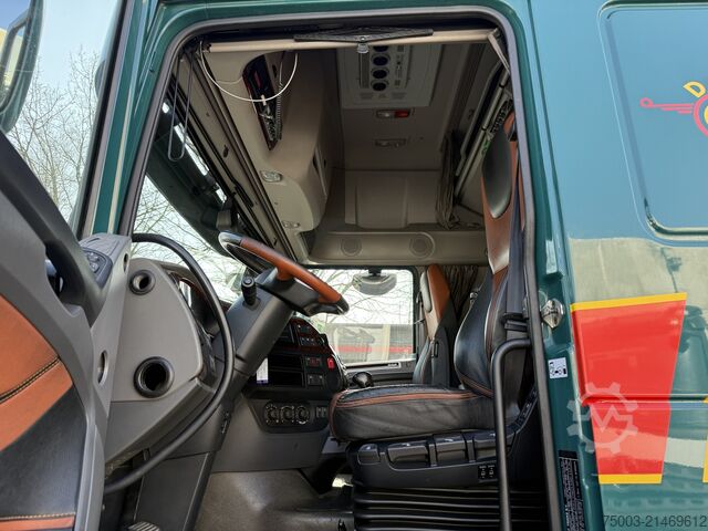 Standardni tegljač Daf XF510 4X4H