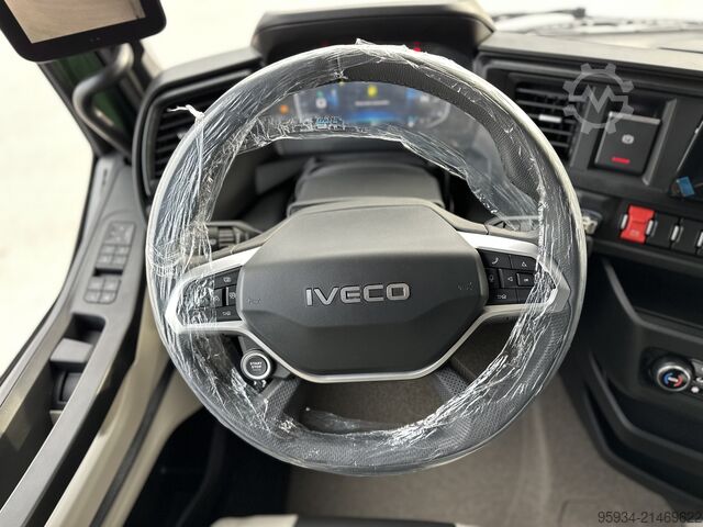 وحدة جرار قياسية Iveco S-WAY 580 ADR