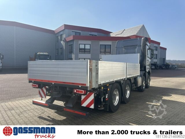 Lastbil med flak Mercedes-Benz Arocs 3251 L 8x4/4, Retarder, BigSpace, Navi,