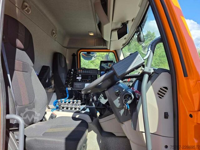 道路清掃車 DAF XB 210 Kehrmaschine wie neu Brock VS4 Kehraufbau