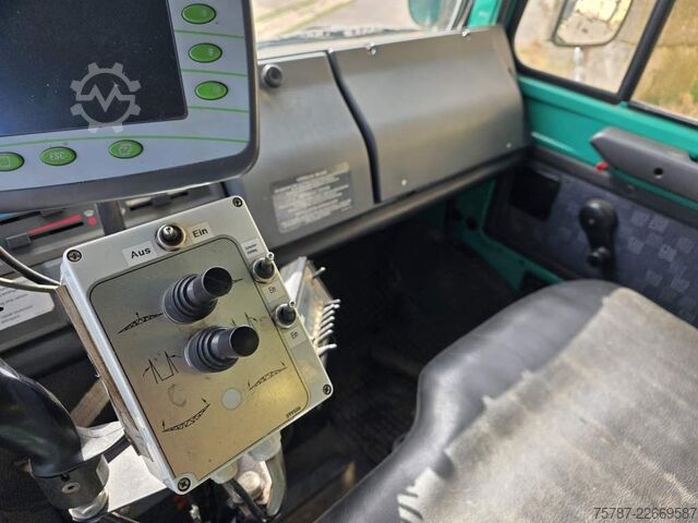 Châssis de camion UNIMOG U5000 4x4 Chassis, Standklima, 4374/45