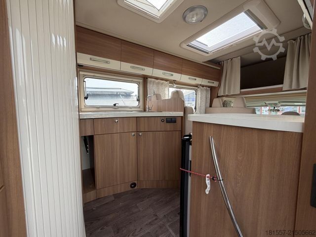 Kamper z alkową EURAMOBIL Activa One 630 LS AHK, Markise, Solar, SAT/TV