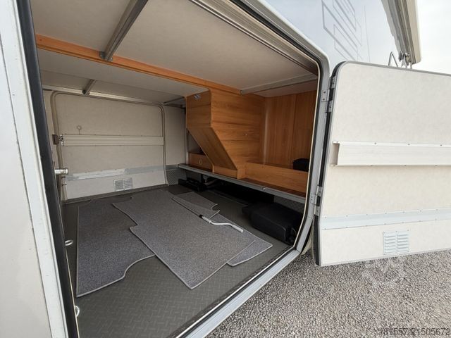 Kamper zintegrowany HYMER/ERIBA B-Klasse SL B-SL 674 3,0 Ltr. SAT+TV, Solar,