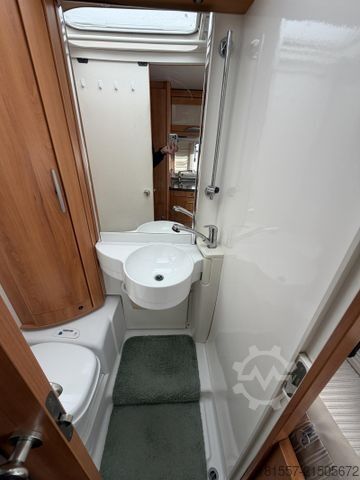 Kamper zintegrowany HYMER/ERIBA B-Klasse SL B-SL 674 3,0 Ltr. SAT+TV, Solar,