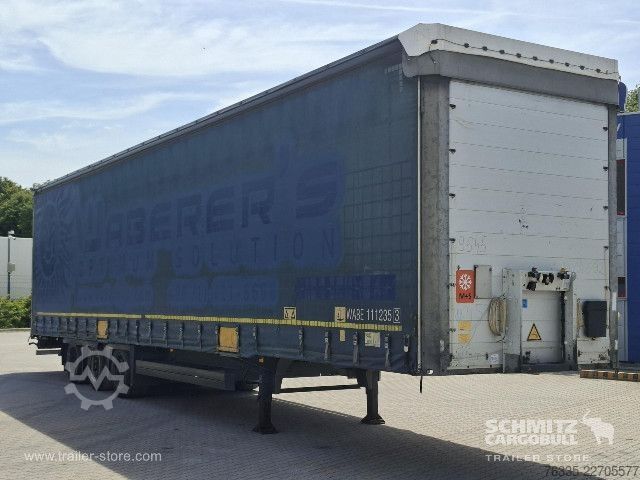Trailer semi terbuka dengan terpal Schmitz Cargobull Curtainsider Mega