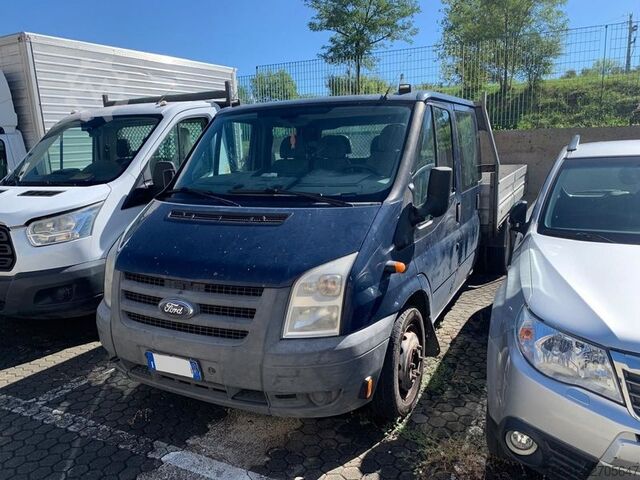 Kombijevsko vozilo s dvostrukom kabinom Ford Transit  350  - 6 posti- Motore guasto -