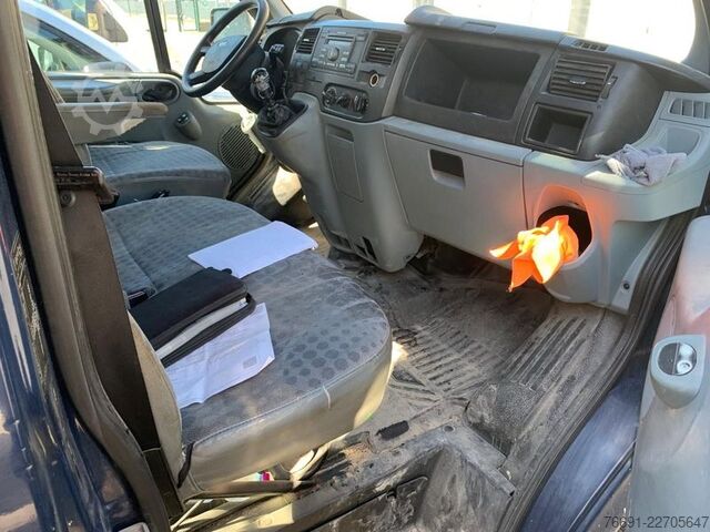 Kombijevsko vozilo s dvostrukom kabinom Ford Transit  350  - 6 posti- Motore guasto -