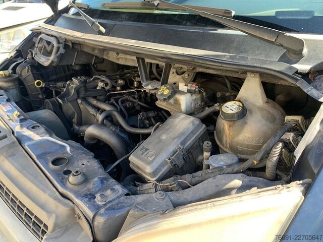 Kombijevsko vozilo s dvostrukom kabinom Ford Transit  350  - 6 posti- Motore guasto -