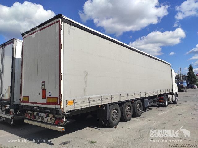 Naczepa otwarta z plandeką Schmitz Cargobull Curtainsider Standard