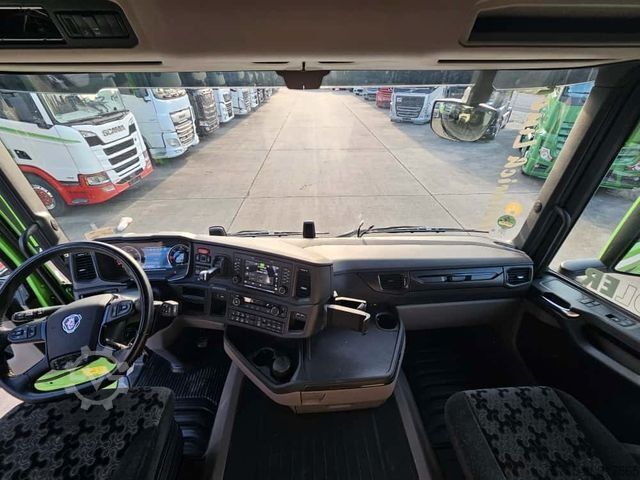 Standartinis vilkikas SCANIA R 460*SPITZER SILO*WENIG KM*ACC*KOMPRESSOR*TOP