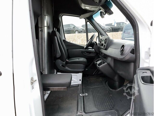 Fourgon Mercedes-Benz eSprinter 312 Kasten FWD,3.924mm Radstand