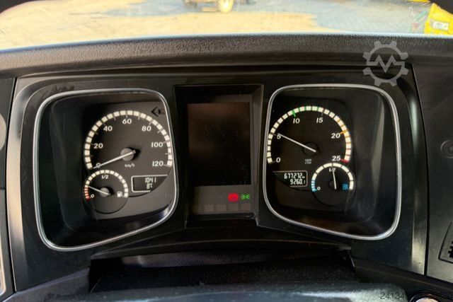 Standardni tegljač MERCEDES-BENZ Actros 1846 4x2 Hydraulik