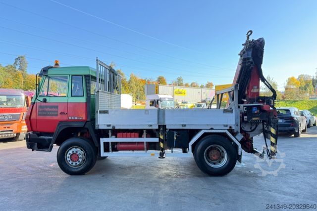 Gru montata su autocarro STEYR 19S360 4x4 HMF2230-7