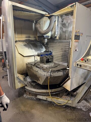 Universal machining center DECKEL MAHO DMU 60 T