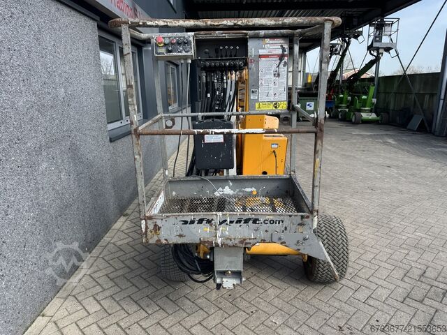 Nifty HR12 NE knækarm lift 4x2, elektrisk, 2012, 12 m arbejdshøjde NIFTYLIFT HR12 NE Knikarmhoogwerker 4x2 Elektrisch 2012 12M werkhoogte